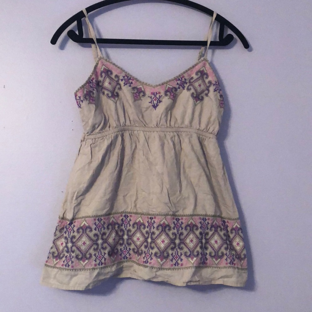 Adorable Delia’s tank top